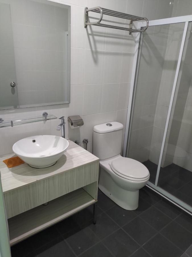 Marina Island Couple Home Stay Лумут Екстер'єр фото